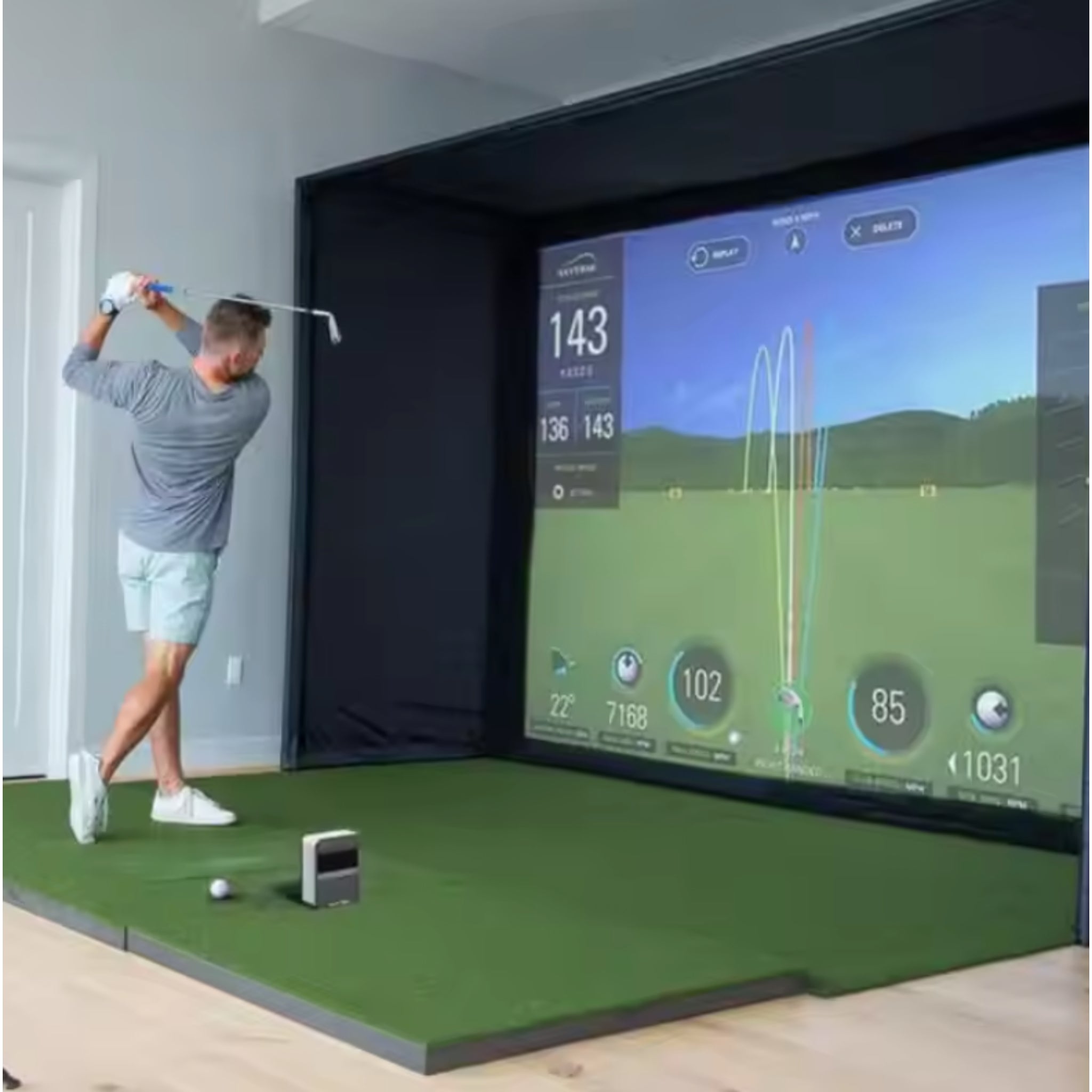 TruePlay Pro Golf Simulator